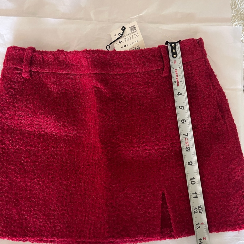 Zara Textured Mini Skirt - Picture 16 of 16